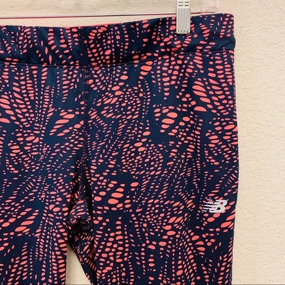 SOLD 💙 Leggings - Picture 4 of 7